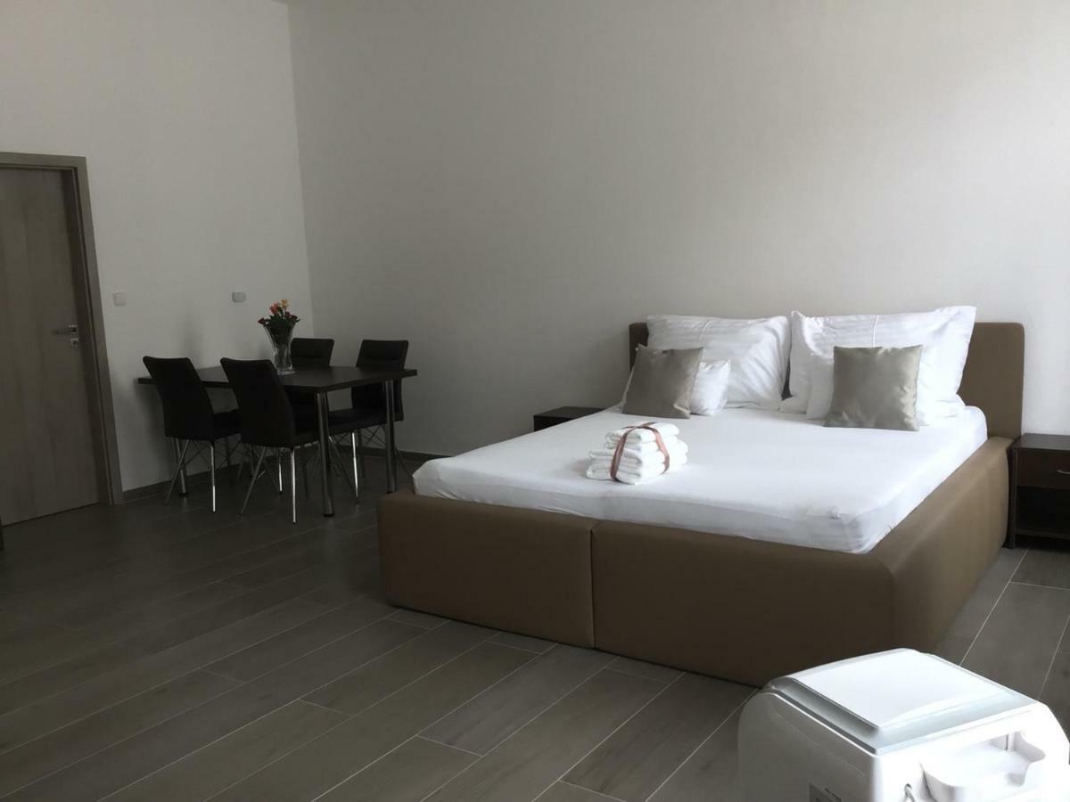 Euro Apartments Lidicka 39 브르노 외부 사진